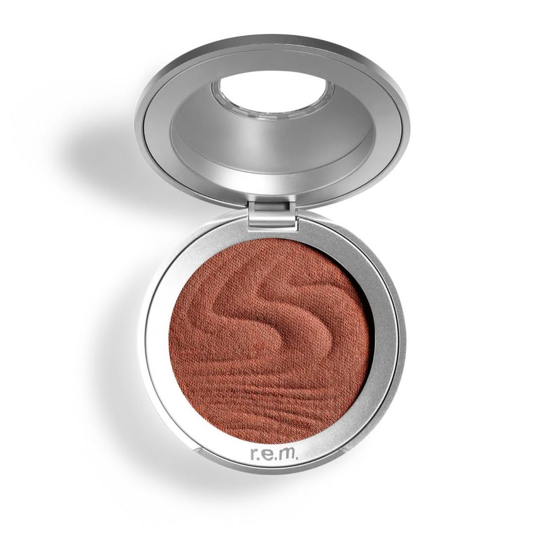 Satin matte blush