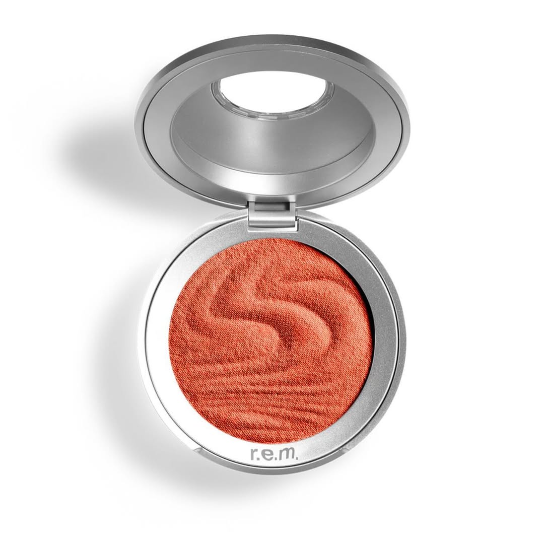 Satin matte blush
