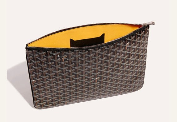 Senat MGM Pouch