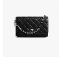 Black classic Wallet on chain