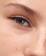 Pro Tip Brush point liquid eyeliner